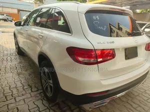 Mercedes-Benz GLC-Class 2018 White