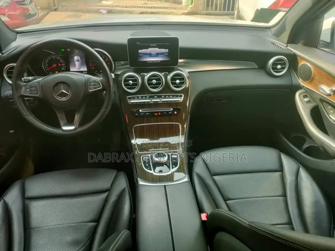 Mercedes-Benz GLC-Class 2018 White