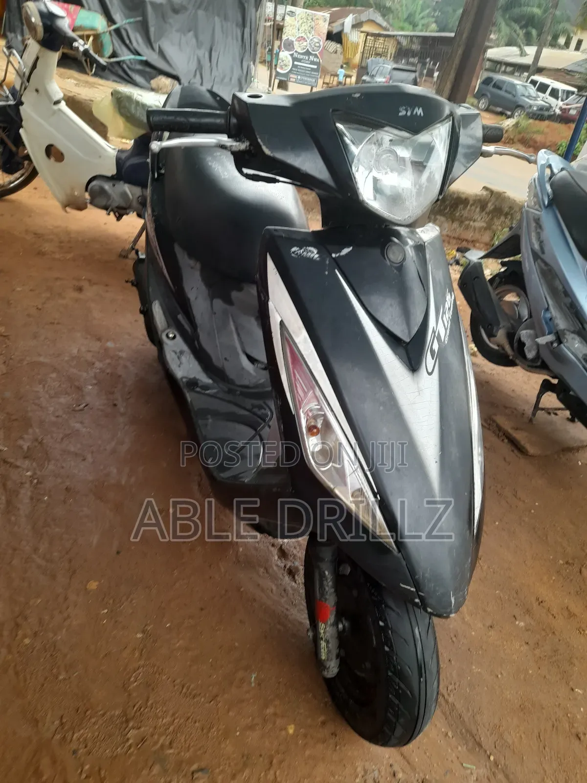 SYM Crox 2019 Black