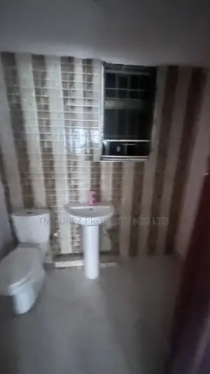 1bdrm Apartment in Ikate Inside A Mini for rent