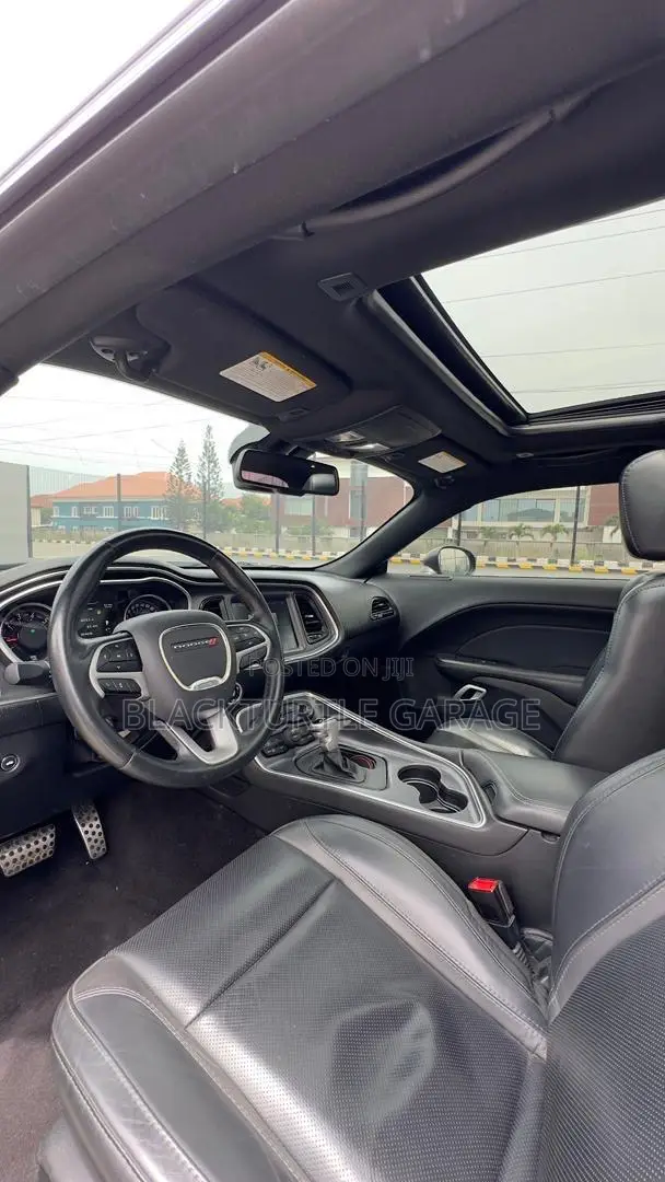 Dodge Challenger 2017 Gray