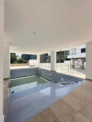 4bdrm Apartment in Banana Island for sale