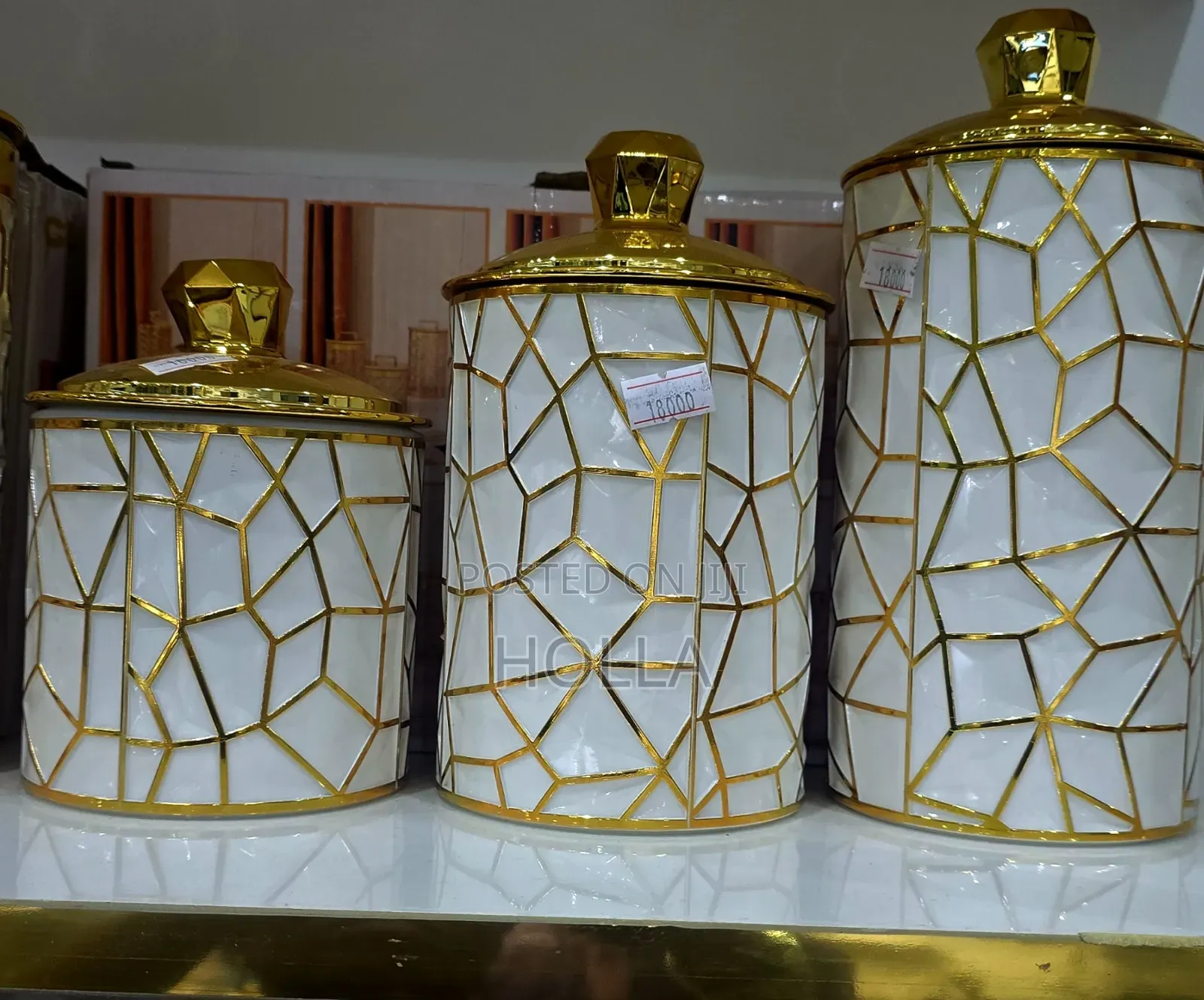Canister Storage