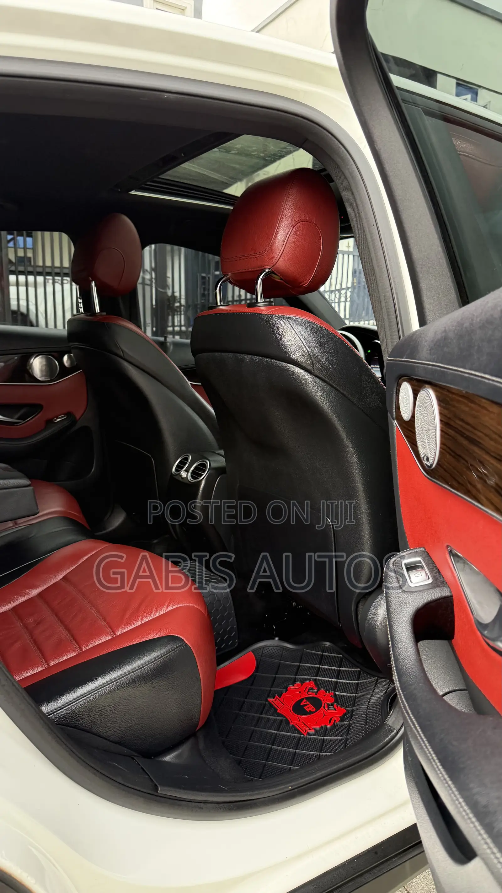 Mercedes-Benz GLC-Class 2019 White