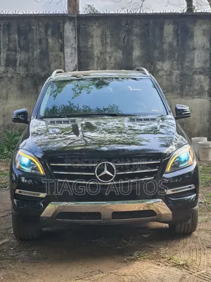 Mercedes-Benz M Class ML350 4MATIC 4dr SUV AWD (3.5L 6cyl 7A) 2014