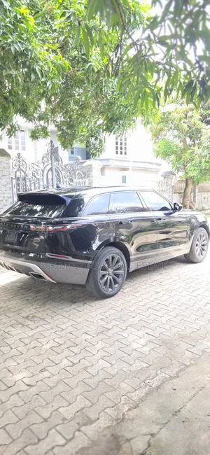 Land Rover Range Rover Velar P380 SE R-Dynamic 4x4 2018 Black