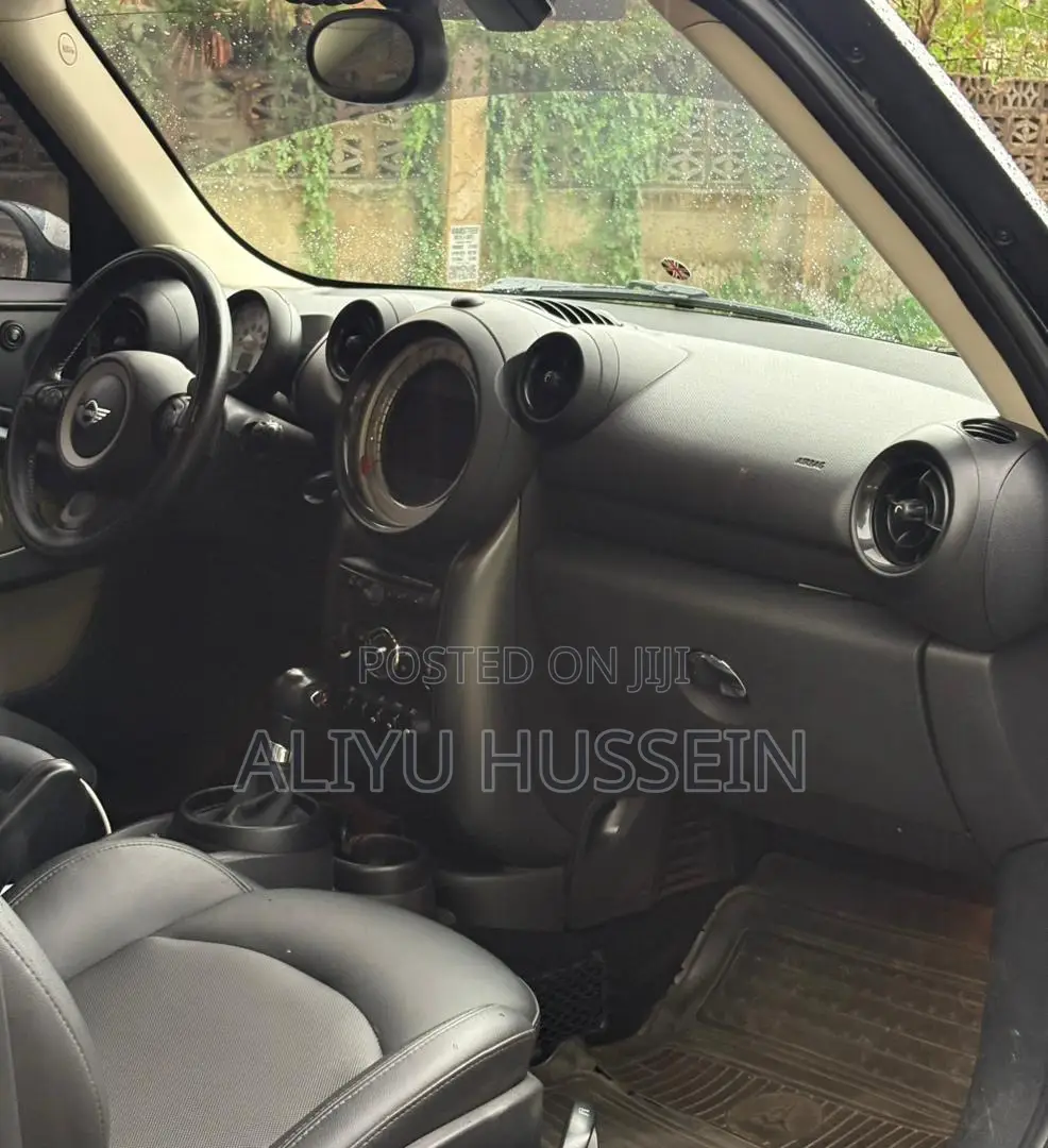 Mini Cooper 2014 Black
