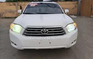 Toyota Highlander Limited 2010 White