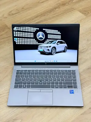 Laptop HP ZBook Firefly G8 16GB Intel Core i7 SSD 512GB