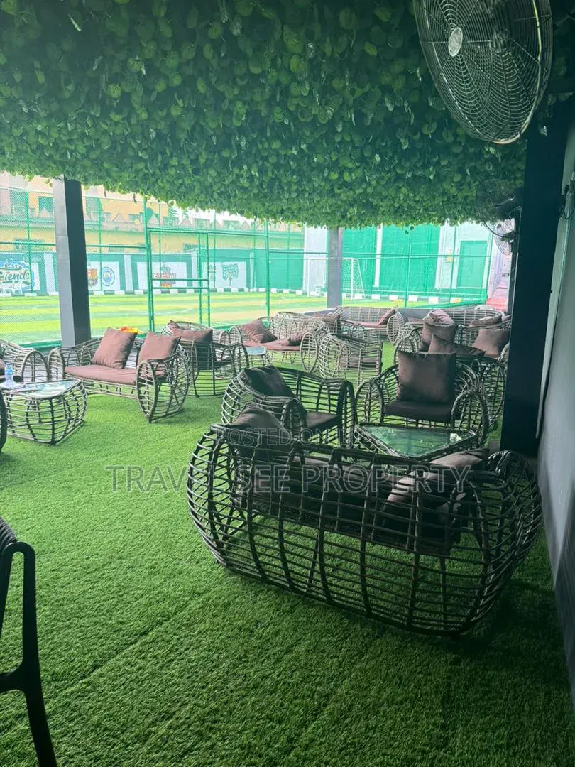 Restaurant and Bar's