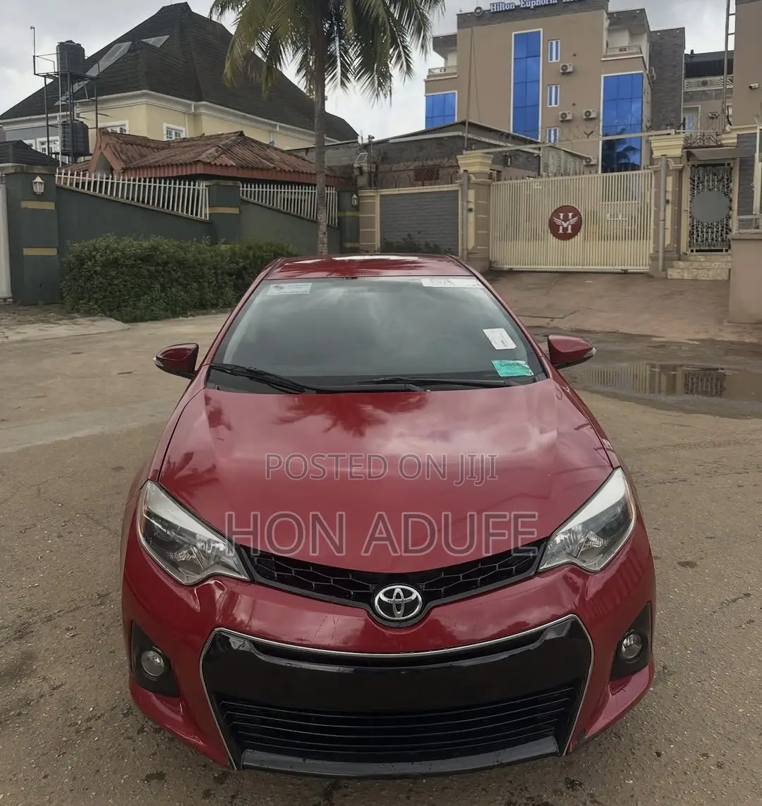 Toyota Corolla 2016 Red