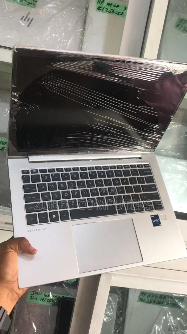 Laptop HP EliteBook 840 G9 16GB Intel Core i7 SSD 512GB