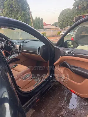 Porsche Cayenne Turbo 2012 Black
