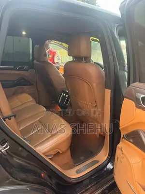 Porsche Cayenne Turbo 2012 Black