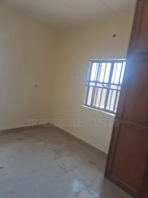 3bdrm Bungalow in Adewole Housing, Ilorin South for rent