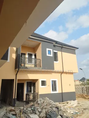 2bdrm Block of Flats in Odogwu Estate, Sabon Lugbe for rent