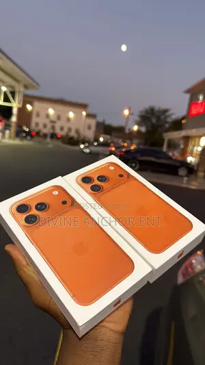 New Apple iPhone 17 Pro Max 256 GB Orange