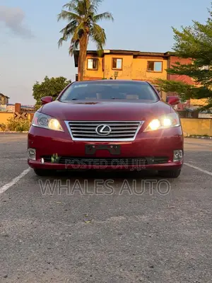 Lexus ES 2012 Red