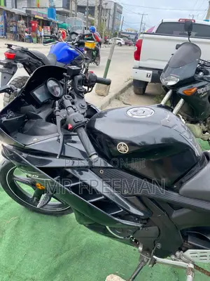 Yamaha R1 2009 Black