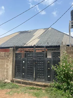 2bdrm Block of Flats in Elewuro, Akobo for sale