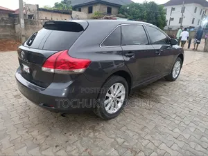 Toyota Venza 2010 Gray