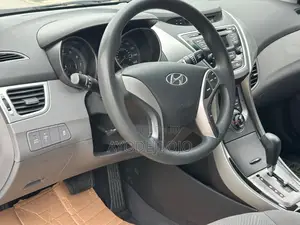 Hyundai Elantra Limited 4dr Sedan (1.8L 4cyl 6A) 2014 Black