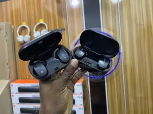 Open Boxed Bose Quiet Comfort True Wireless Earbuds