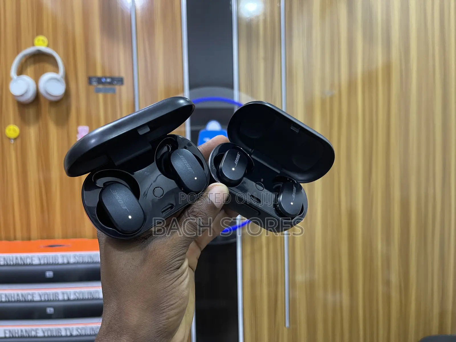 Open Boxed Bose Quiet Comfort True Wireless Earbuds