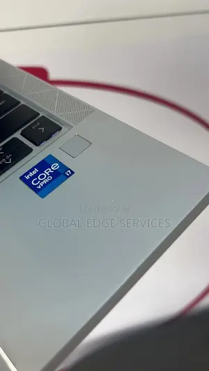 Laptop HP EliteBook 830 G8 16GB Intel Core i7 SSD 256GB
