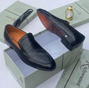 Black Flat Shoes