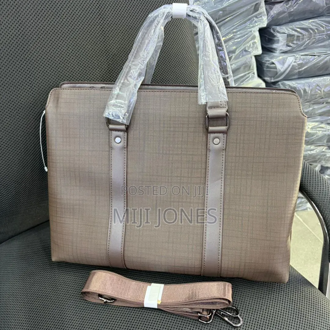 Quality Designer Briefcase | Spacious Multi-Compartment With Inner Zip