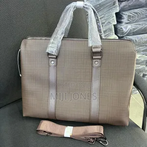 Quality Designer Briefcase | Spacious Multi-Compartment With Inner Zip