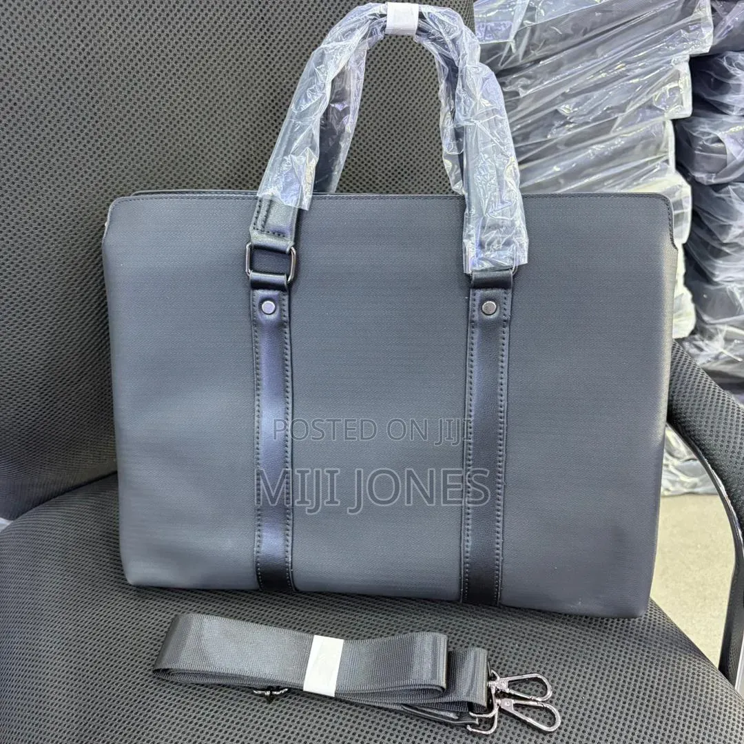 Quality Designer Briefcase | Spacious Multi-Compartment With Inner Zip