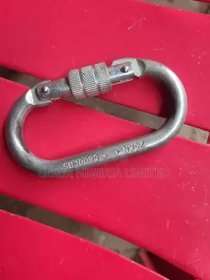 Locking Carabiner