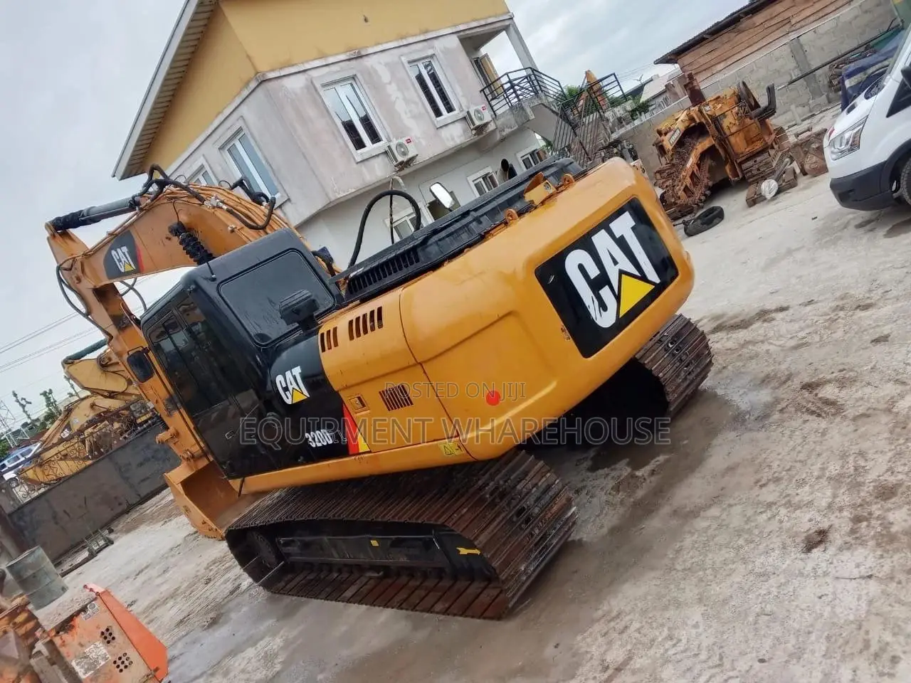 Caterpillar Excavator 320d2l