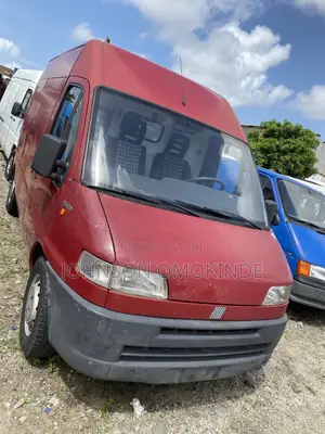 Fiat Ducato 2002 Red