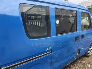 Suzuki APV Minibus 2011 Blue