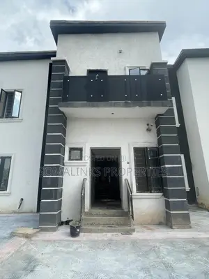 2bdrm Block of Flats in Pyramid Estate, Sabon Lugbe for rent