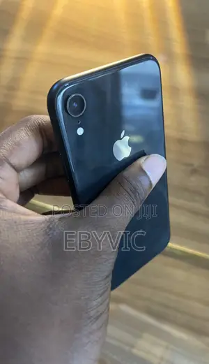 Apple iPhone XR 64 GB Black