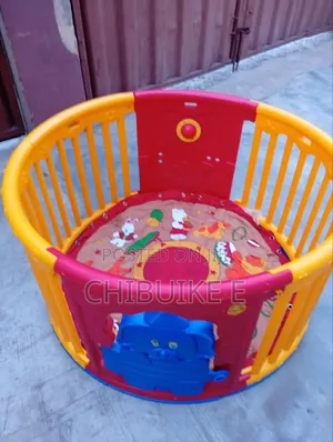 Play Yard and Ball Pools