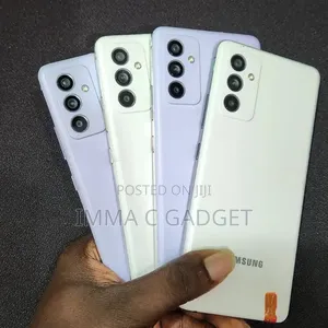 Samsung Galaxy A82 5G (Galaxy Quantum 2) 128 GB Purple