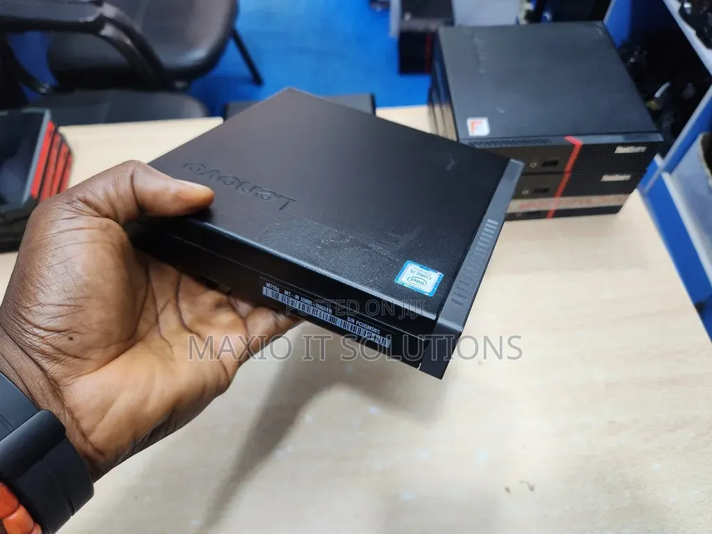 Desktop Computer Lenovo ThinkCentre M710 8GB Intel Core i5 SSD 128GB