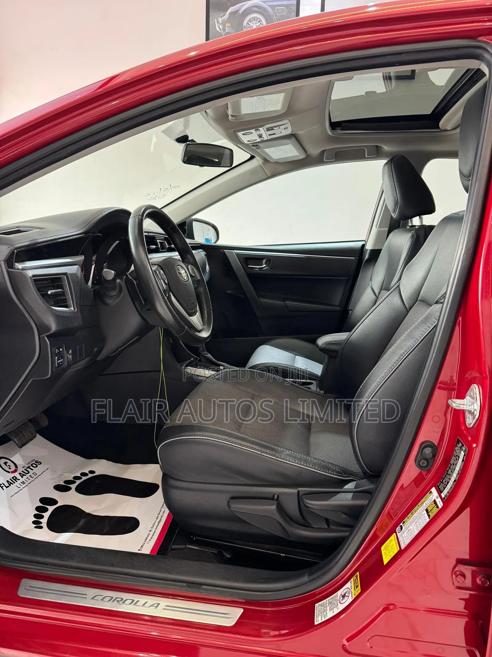 Toyota Corolla 2015 Red