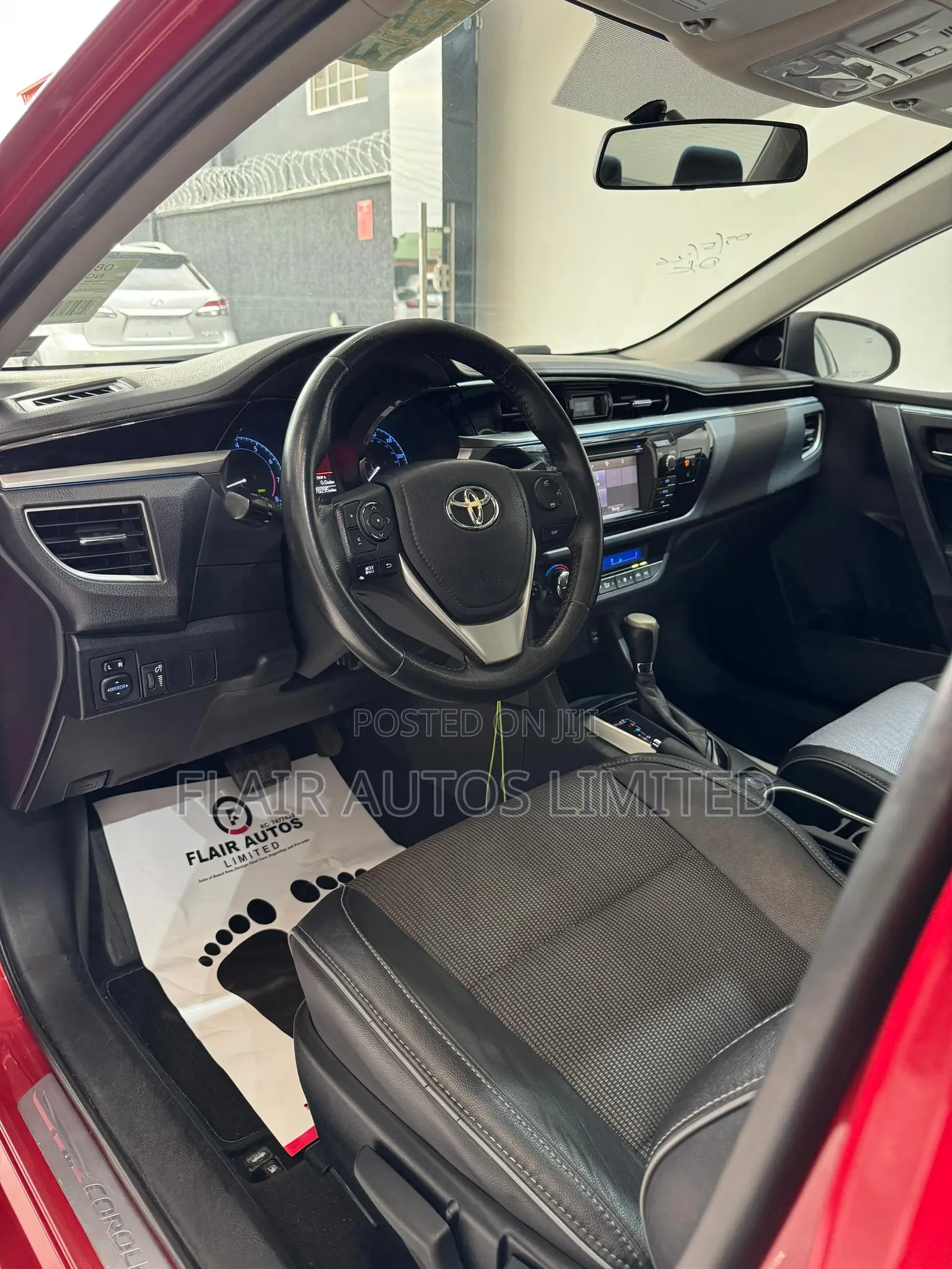 Toyota Corolla 2015 Red