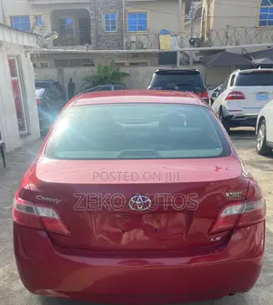 Toyota Camry LE 4dr Sedan (2.4L 4cyl 5A) 2007 Red