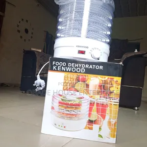 Dehydrator
