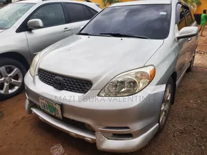 Toyota Matrix 2004 Silver