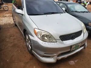 Toyota Matrix 2004 Silver