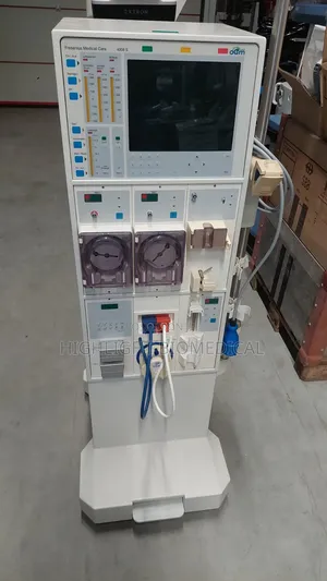 Fresenius 4008s Dialysis Machine