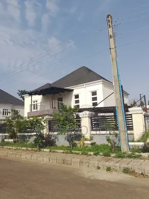Furnished 6bdrm Duplex in Admiralty Estate, Asokoro for sale